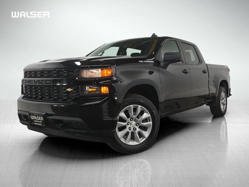 Used 2021 Chevrolet Silverado 1500 Custom image 1