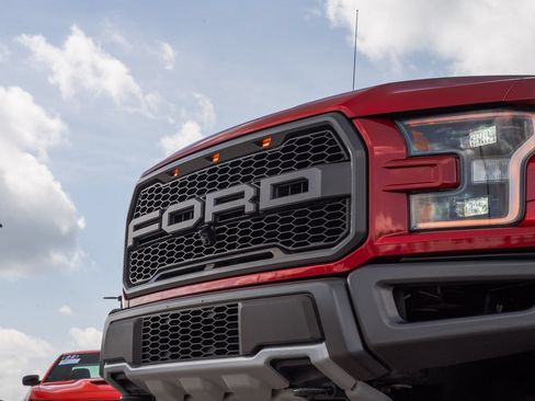Certified 2020 Ford F150 Raptor w/ Equipment Group 802A Luxury AWD/4WD image 10