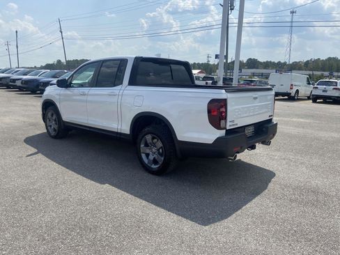 New 2025 Honda Ridgeline TrailSport image 4