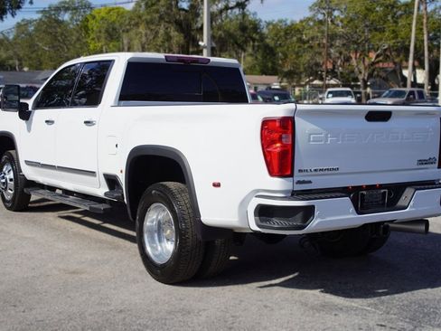 Used 2024 Chevrolet Silverado 3500 High Country w/ Technology Package image 11