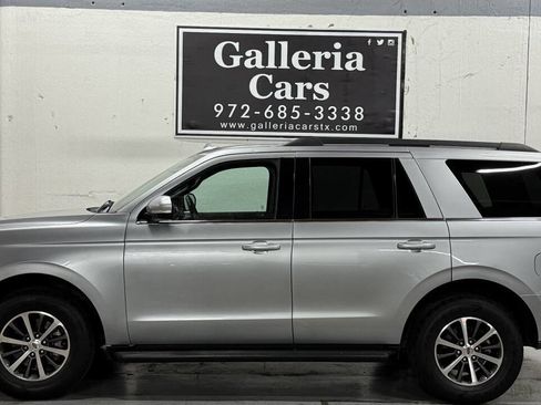 Used 2020 Ford Expedition XLT w/ Equipment Group 201A image 1