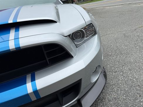 Used 2014 Ford Mustang Shelby GT500 w/ Equipment Group 821A RWD image 12