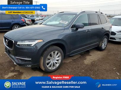 Used 2017 Volvo XC90 T6 Momentum w/ Vision Package