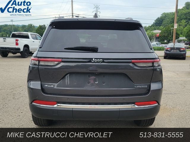 Used 2023 Jeep Grand Cherokee Limited AWD/4WD image 4