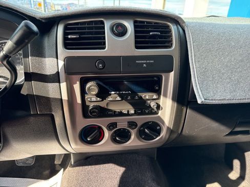 Used 2010 Chevrolet Colorado LT RWD image 17