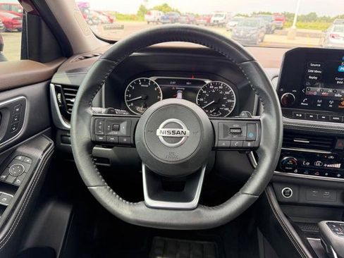 Used 2021 Nissan Rogue SL w/ Premium Package AWD/4WD image 14
