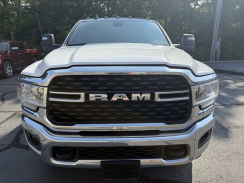 Used 2024 RAM 3500 Big Horn AWD/4WD image 6