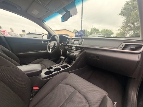 Used 2016 Kia Optima LX w/ LX Convenience Package FWD image 19