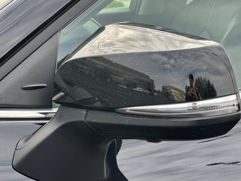 Used 2022 Toyota Highlander Limited image 54