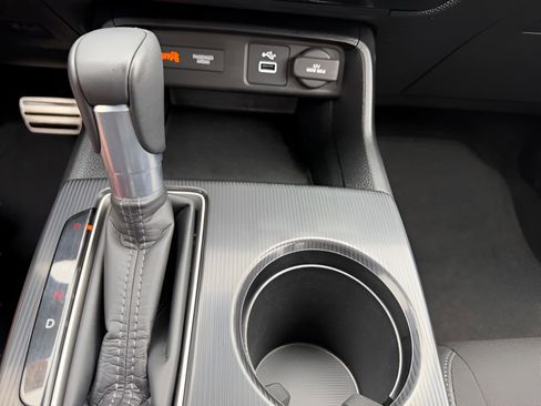 Used 2024 Honda Civic Sport image 19