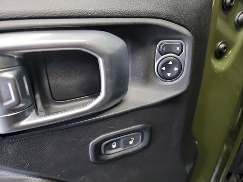 Used 2024 Jeep Wrangler Unlimited Sport AWD/4WD image 14