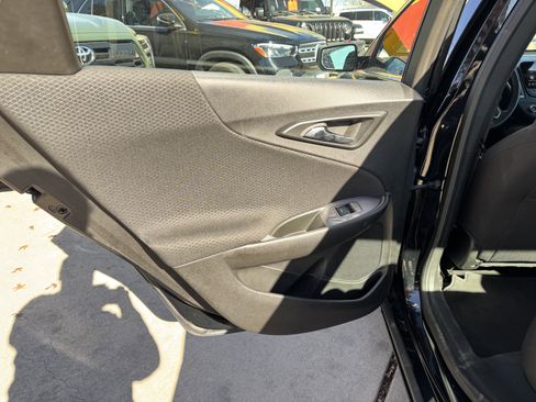 Used 2024 Chevrolet Malibu LT image 15