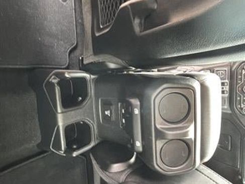 Used 2022 Jeep Gladiator Mojave w/ LED Lighting Group AWD/4WD image 29