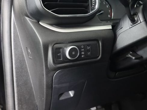 Used 2022 Ford Explorer XLT w/ Equipment Group 202A AWD/4WD image 41