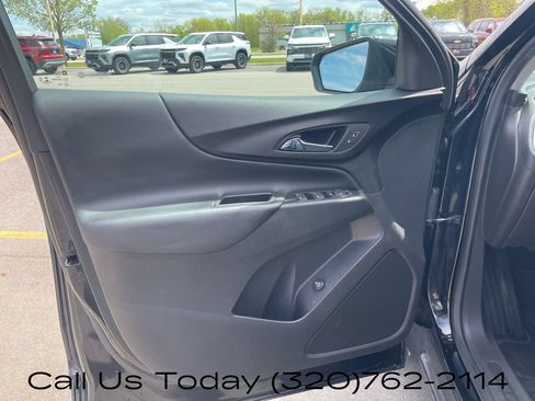 Used 2020 Chevrolet Equinox LT FWD image 15