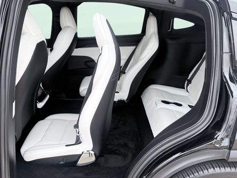 Used 2022 Tesla Model X Plaid AWD/4WD image 35