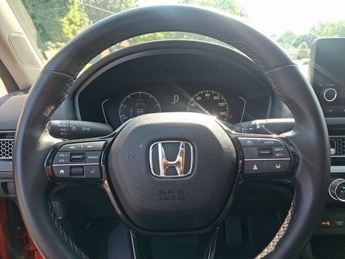 Used 2023 Honda Civic EX image 19