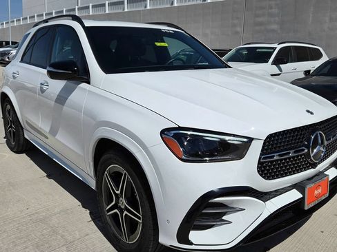 Used 2026 Mercedes-Benz GLE 450 4MATIC image 2