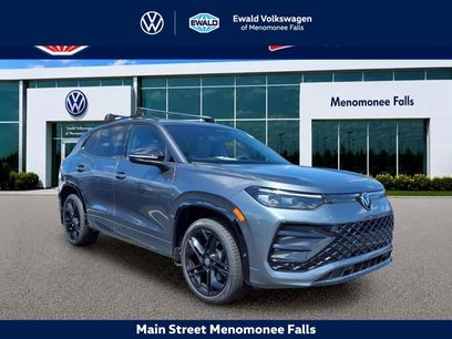 New 2026 Volkswagen Tiguan SE R-Line