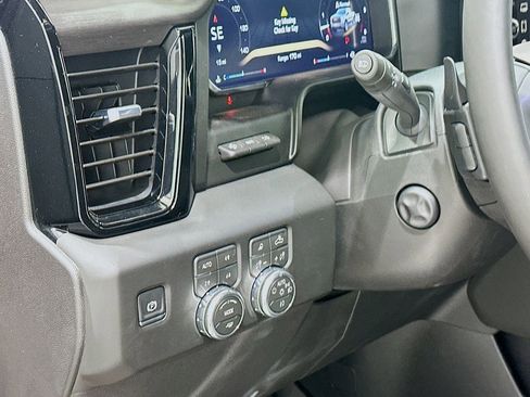 New 2026 GMC Sierra 1500 AT4 w/ AT4 Premium Package AWD/4WD image 10