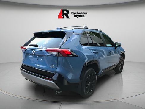 Certified 2022 Toyota RAV4 SE w/ Convenience Package AWD/4WD image 7