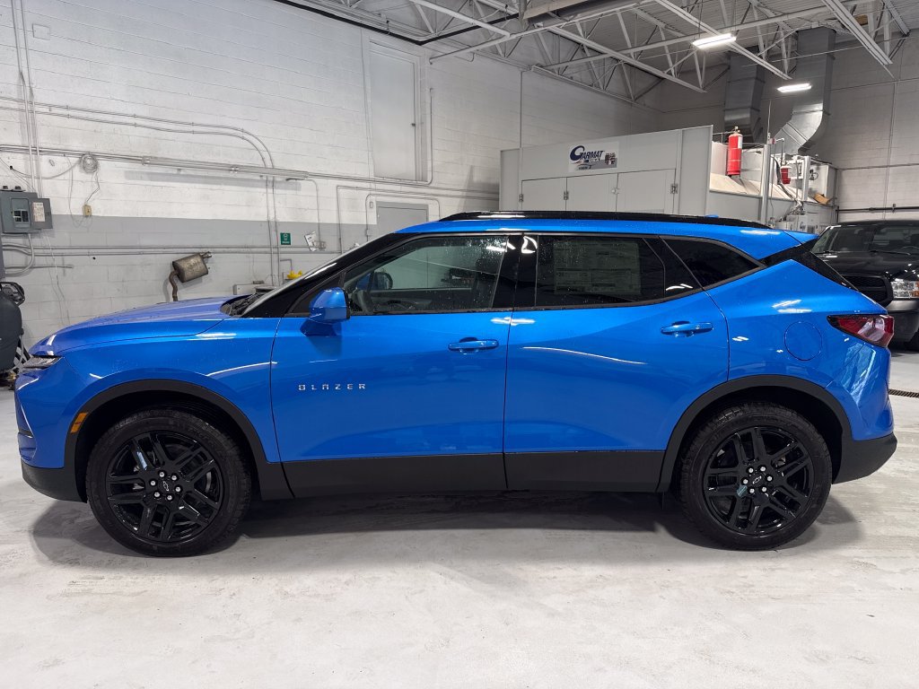 New 2026 Chevrolet Blazer LT w/ Convenience Package FWD image 40