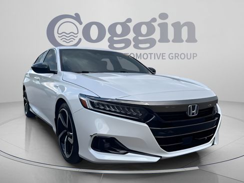 Certified 2022 Honda Accord Sport image 8