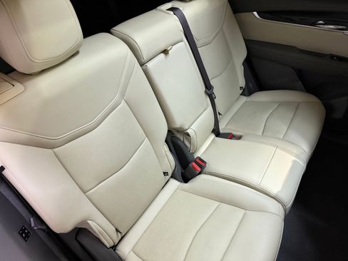 Used 2021 Cadillac XT6 Premium Luxury image 48