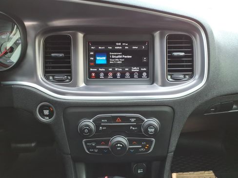 Used 2019 Dodge Charger SXT w/ Blacktop Package RWD image 24