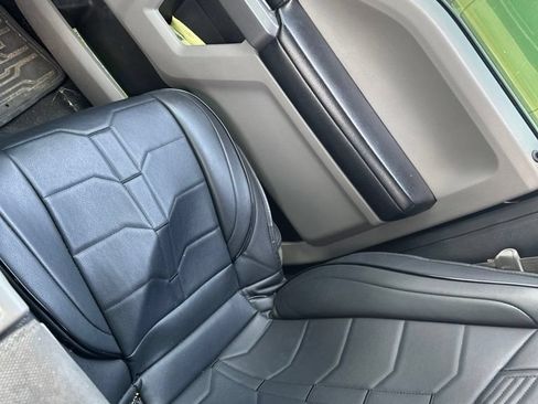 Used 2015 Ford F150 XLT w/ Equipment Group 302A Luxury AWD/4WD image 7