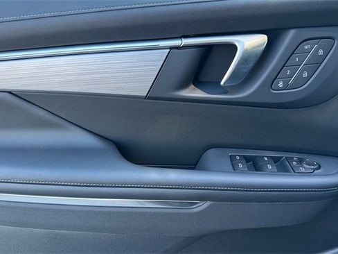 New 2026 Buick Enclave Preferred w/ Power Package image 11