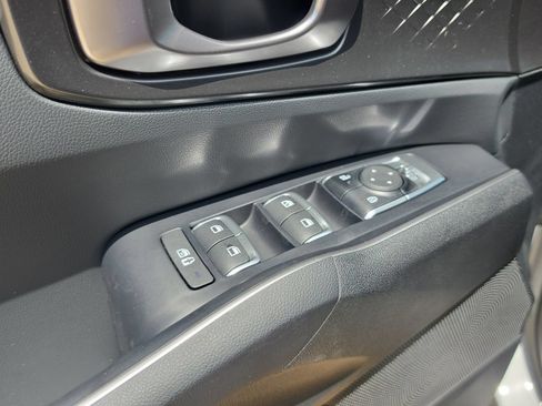 New 2026 Kia Sorento S FWD image 19