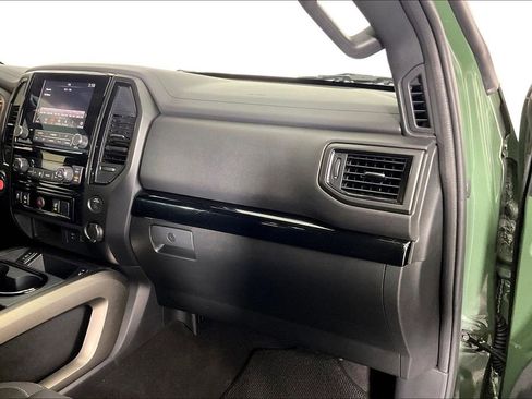 Used 2024 Nissan Titan SV w/ SV Bronze Edition Package RWD image 21