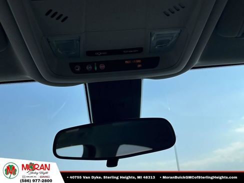 Certified 2019 Chevrolet Equinox LT FWD image 30