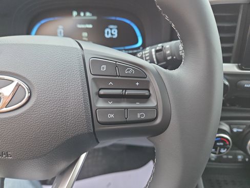 New 2026 Hyundai Venue SEL image 19