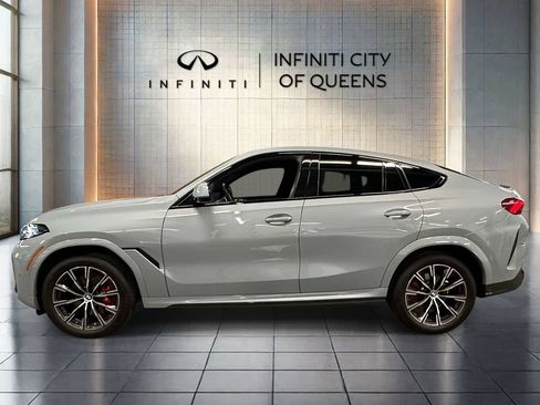 Used 2025 BMW X6 xDrive40i w/ Executive Package AWD/4WD image 8