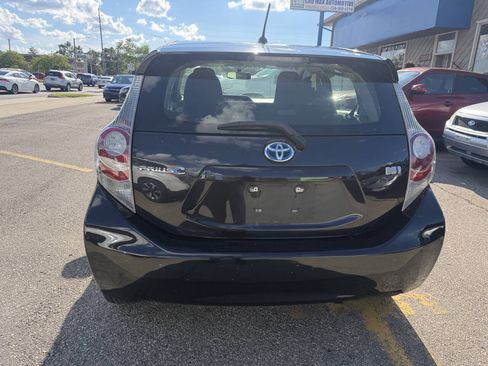 Used 2014 Toyota Prius C One FWD image 14