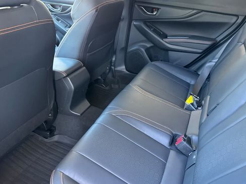 Used 2018 Subaru Crosstrek 2.0i Limited w/ Popular Package #3 AWD/4WD image 4