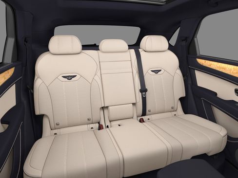 New 2025 Bentley Bentayga image 7