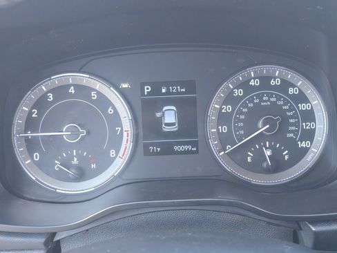 Used 2020 Hyundai Venue SEL w/ Convenience Package image 10