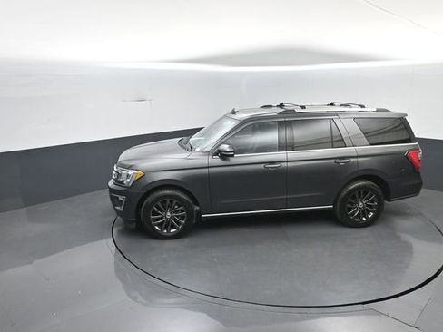 Used 2020 Ford Expedition Limited w/ Equipment Group 301A image 24