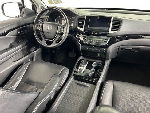Used 2016 Honda Pilot Elite image 11