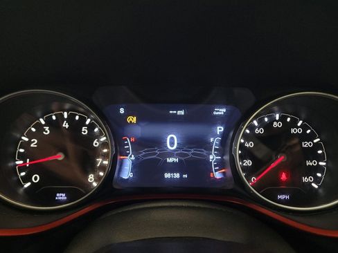 Used 2019 Jeep Compass Trailhawk w/ Leather Interior Group AWD/4WD image 23