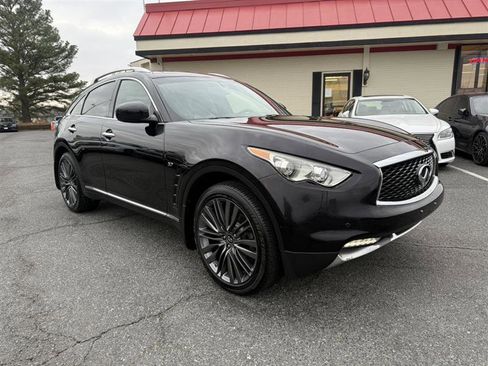 Used 2017 INFINITI QX70 AWD w/ Limited Package image 2