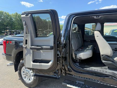 Used 2019 Ford F350 XL w/ STX Appearance Package AWD/4WD image 17