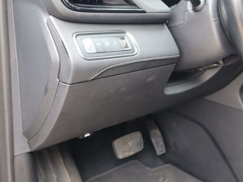 Used 2025 Buick Enclave Preferred FWD image 25