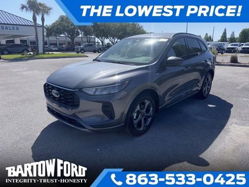 Used 2024 Ford Escape ST-Line w/ Tech Pack #1 FWD image 1