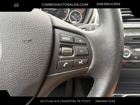 Used 2017 BMW 320i xDrive 320i xDrive Sedan 4D image 11