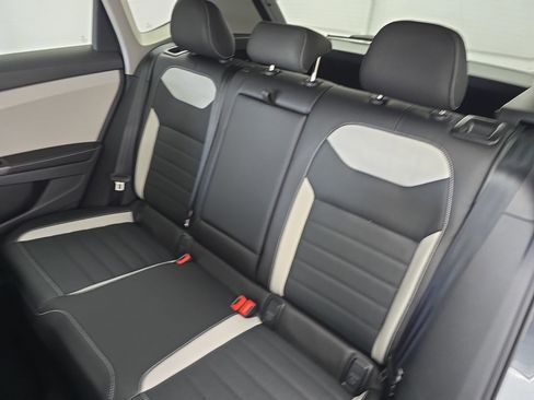 New 2026 Volkswagen Taos SEL image 13