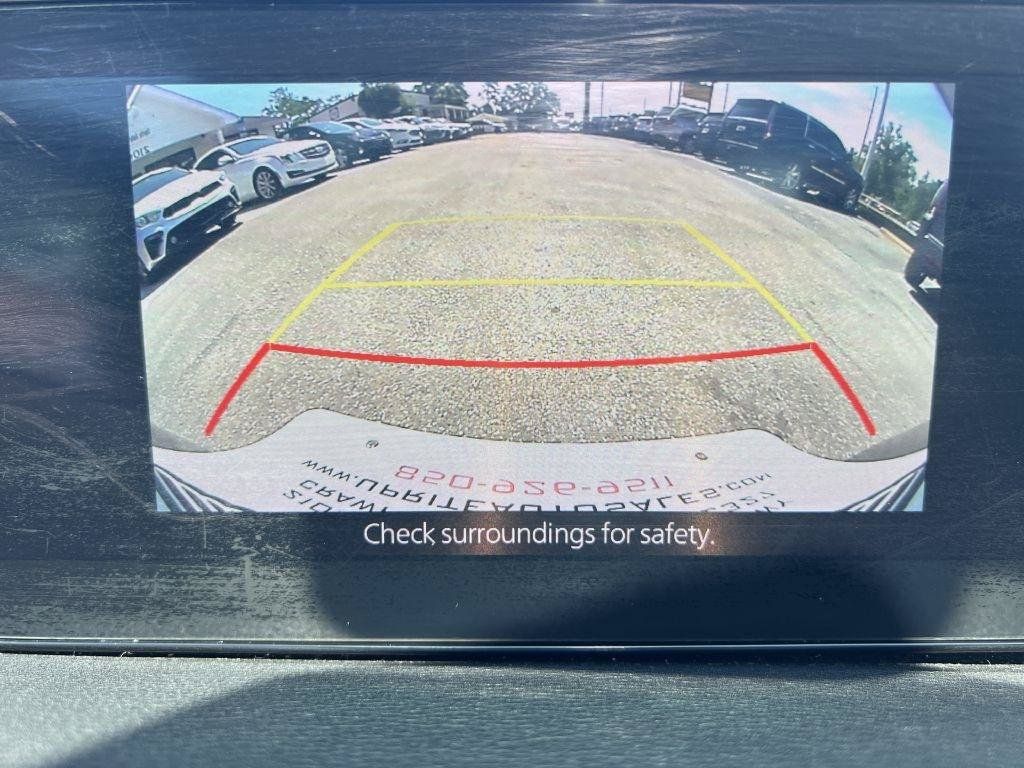 Used 2021 MAZDA MAZDA3 s FWD image 17